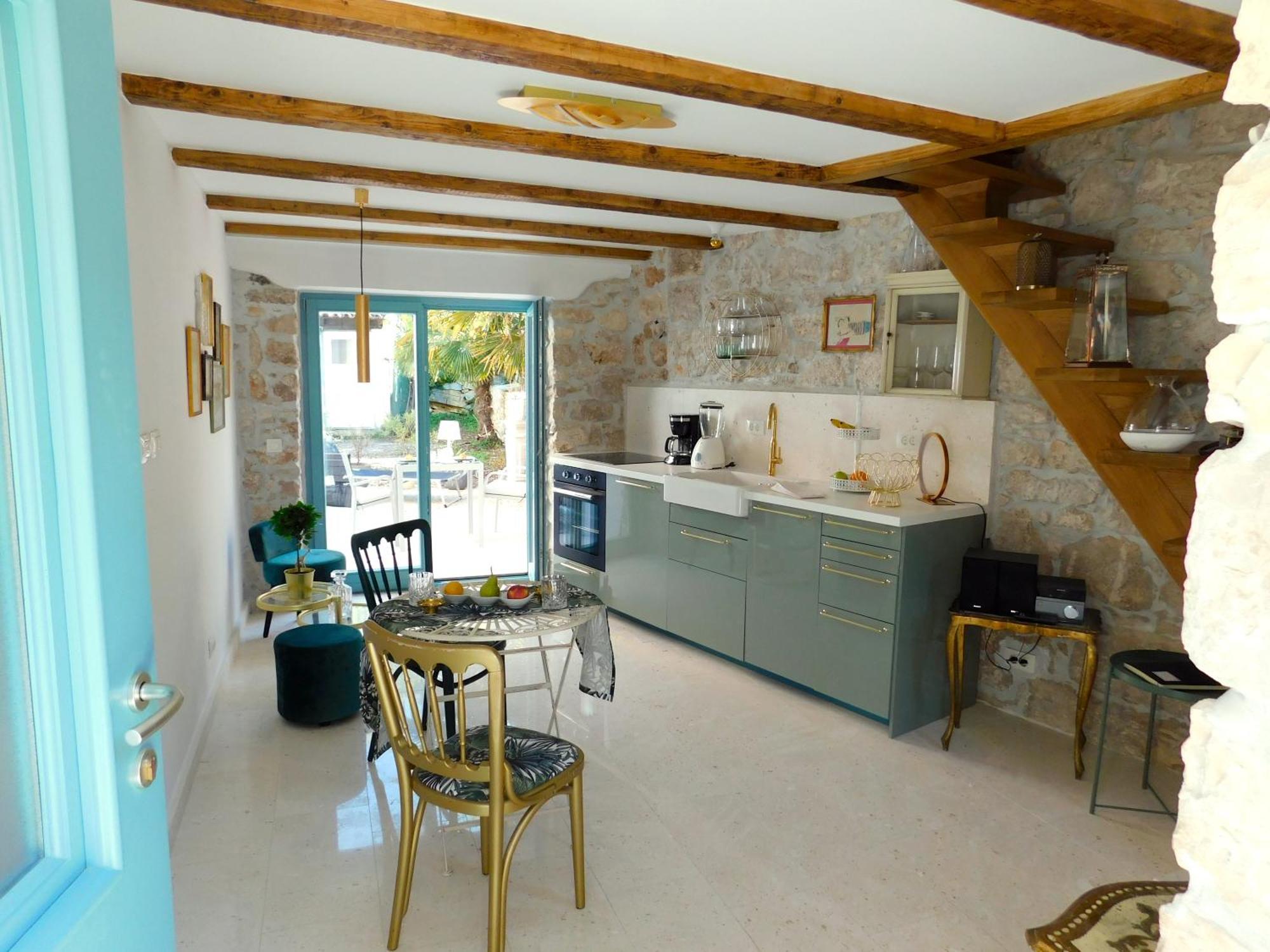 Bezauberndes Steinhaus Mit Garten In Der Altstadt Von רוביני מראה חיצוני תמונה
